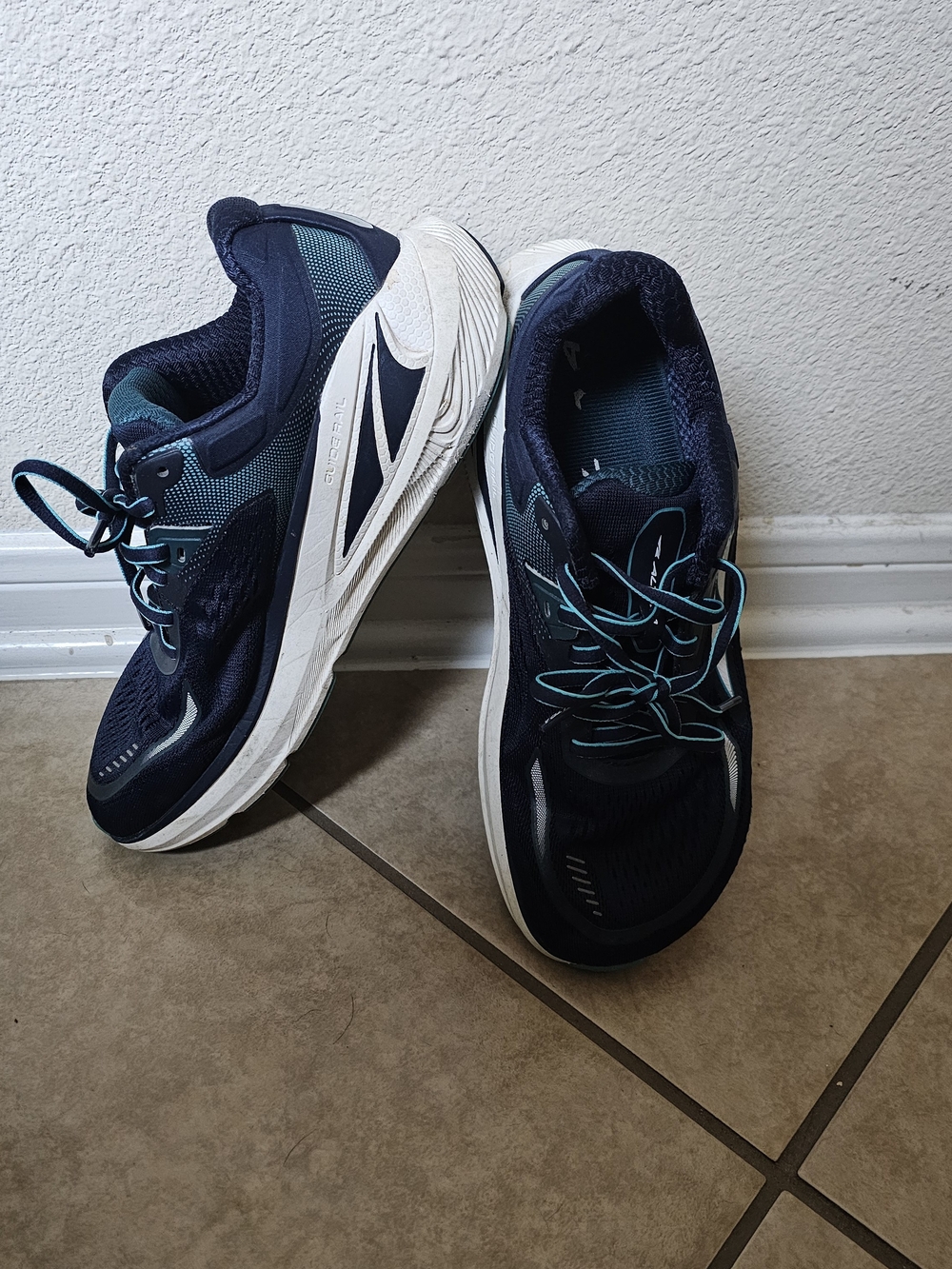 Women's ALTRA Paradigm 6 EgoMAX